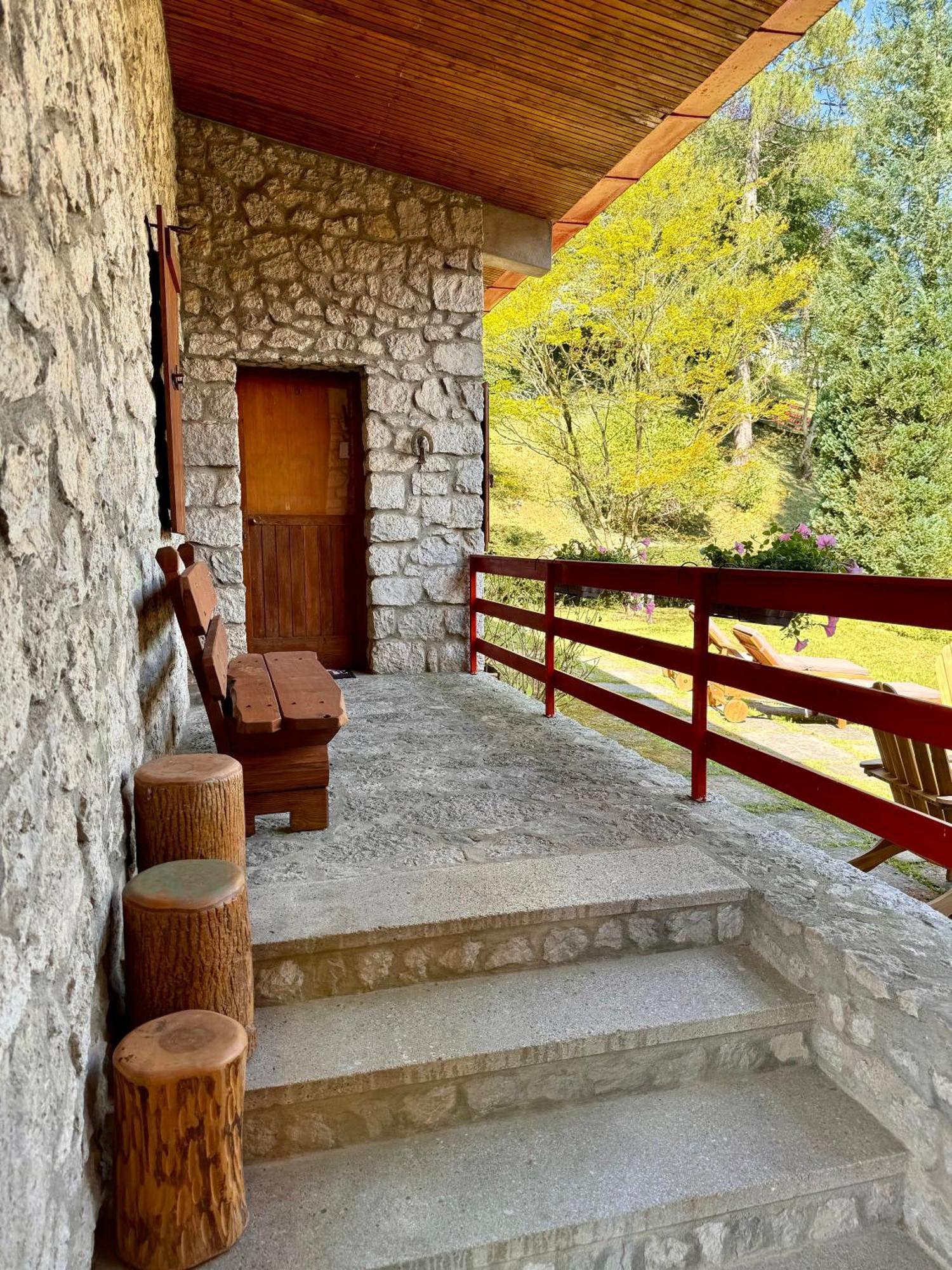 Villa Drago Chalet Oltre il Colle Extérieur photo
